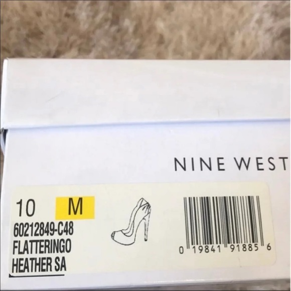 NWOT NINE WEST HEELS 10 - Picture 8 of 8